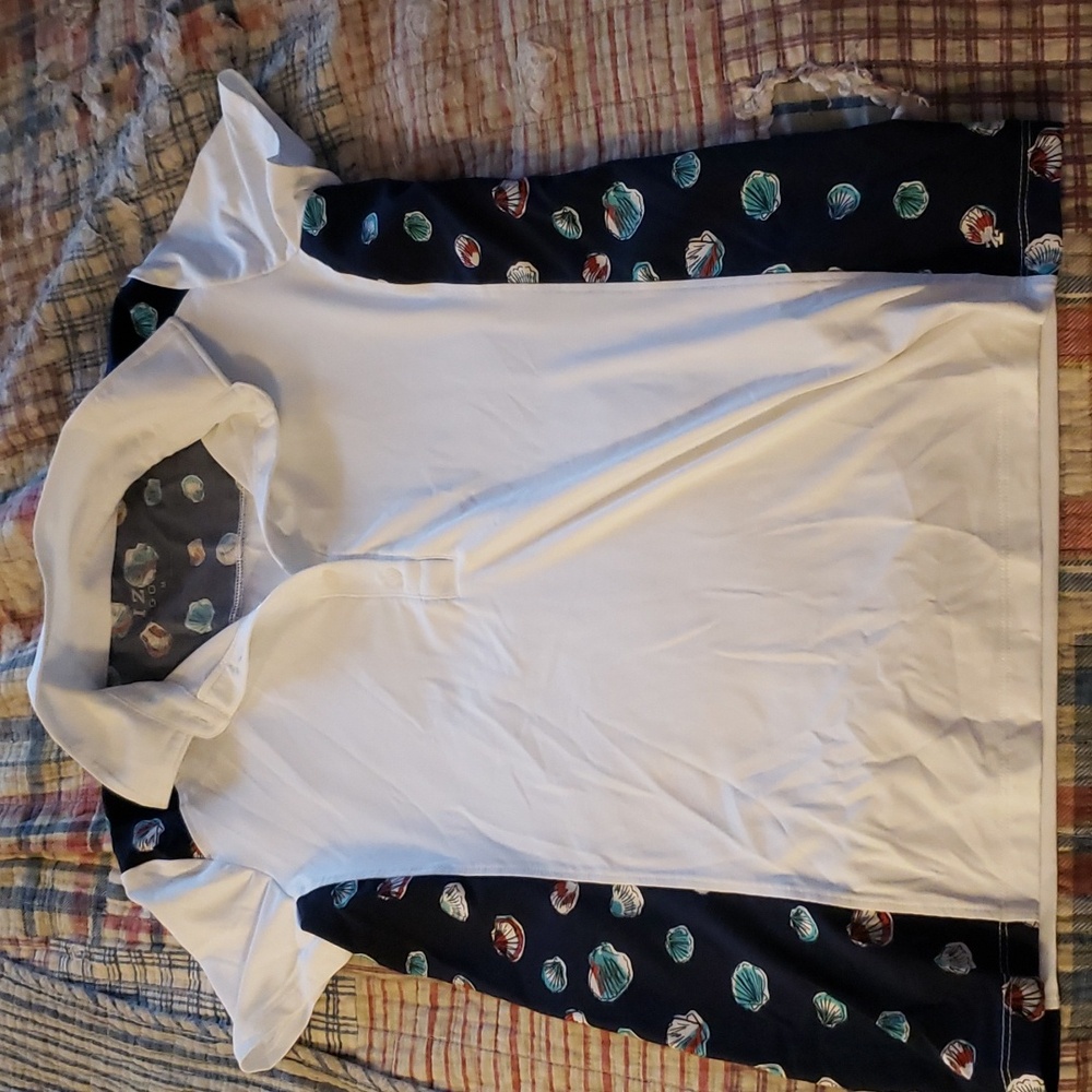 Izod, medium, white and navy with shells